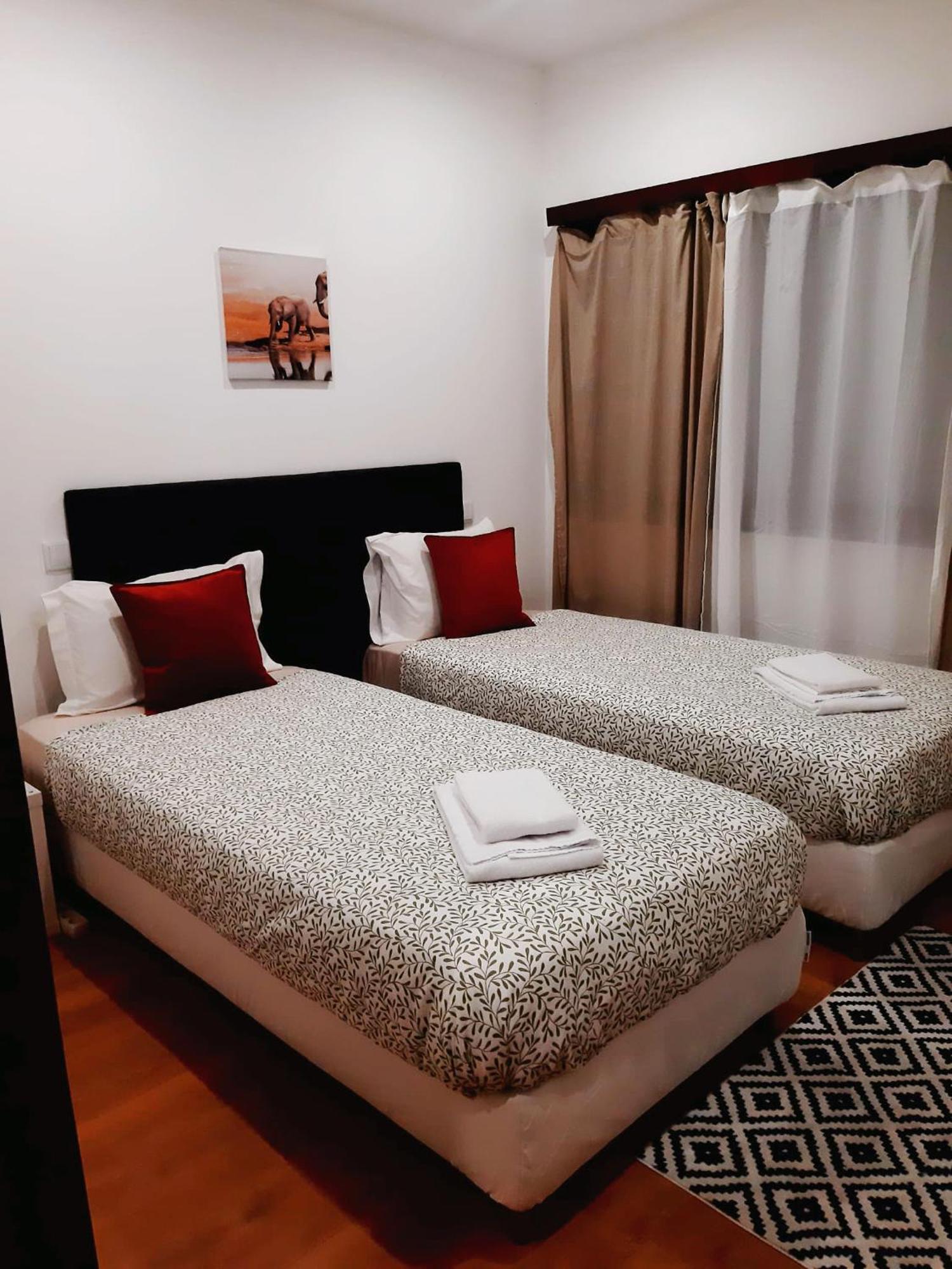 Appartement Downtown 2 Minutes By Walk To Center And Metro-Direct To Airpot T4 à OOporto Extérieur photo