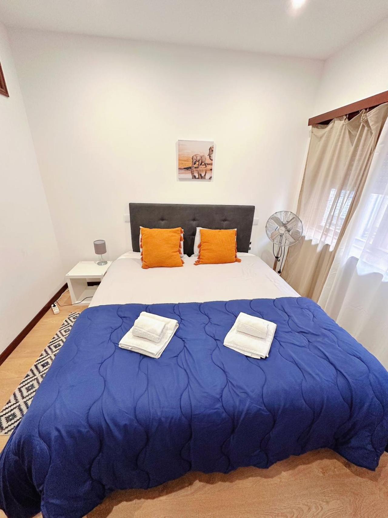 Appartement Downtown 2 Minutes By Walk To Center And Metro-Direct To Airpot T4 à OOporto Extérieur photo